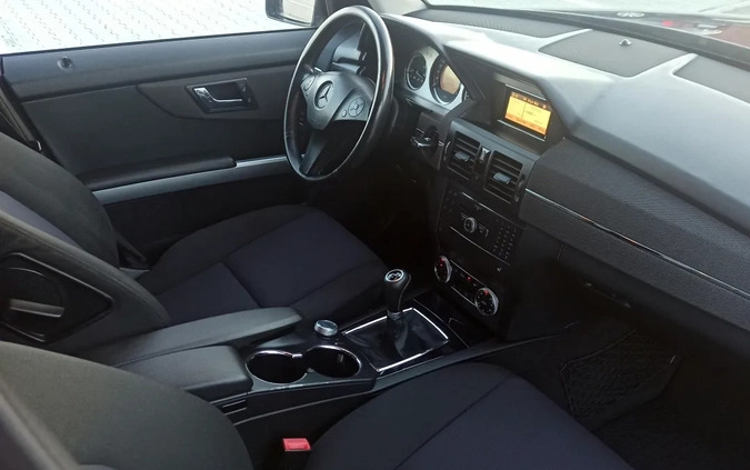Mercedes-Benz GLK cena 52900 przebieg: 240000, rok produkcji 2010 z Janikowo małe 232